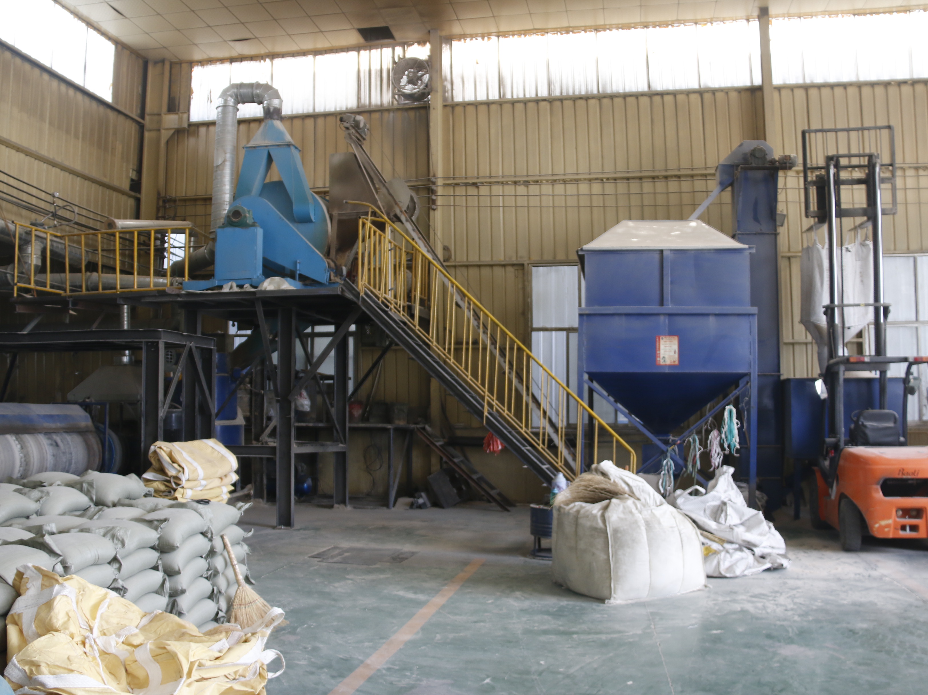 菏泽专业小型覆膜砂再生设备公司